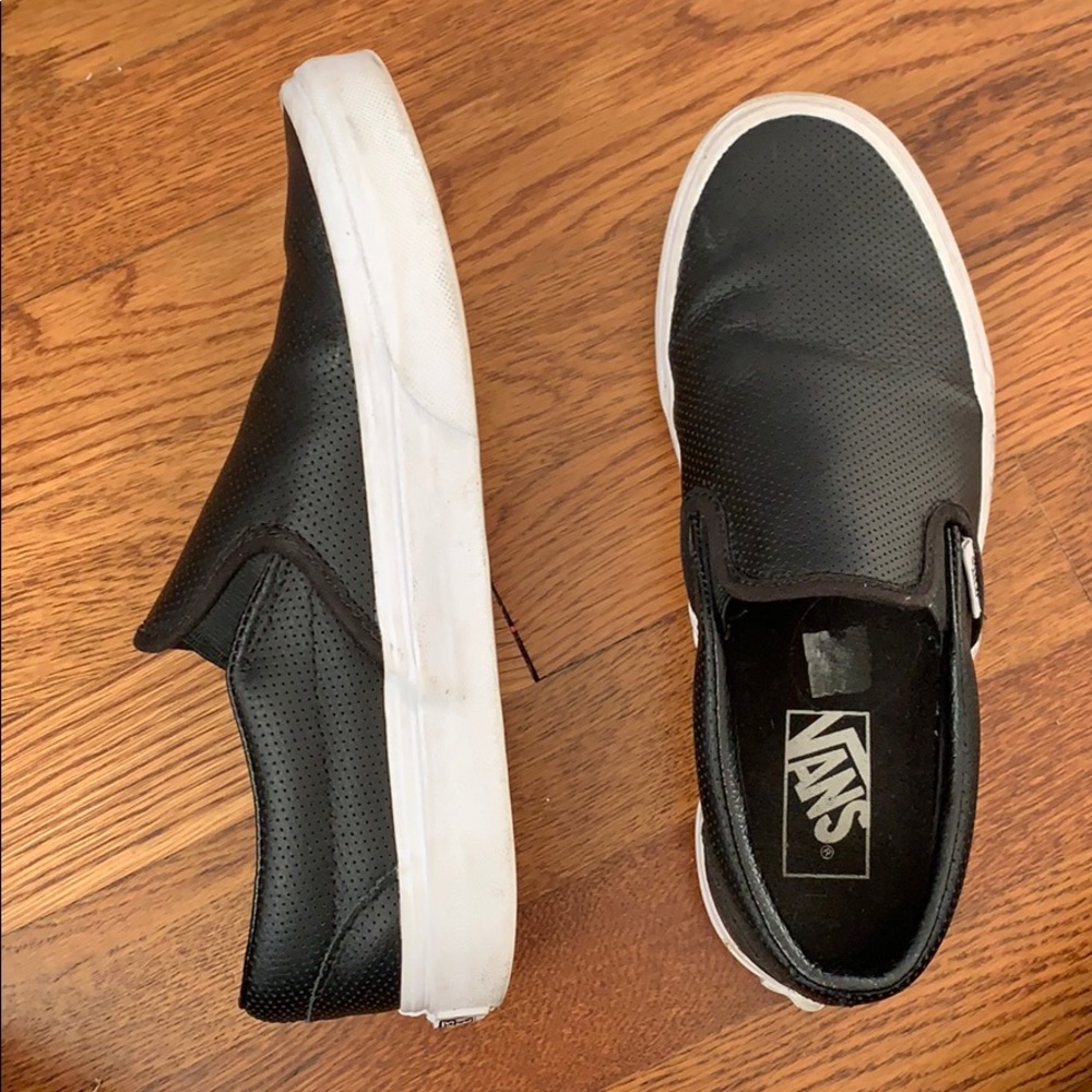 black slip-on vans